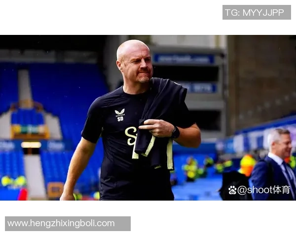 曾经的足球巨星转型为教练 他能带领球队走向辉煌吗